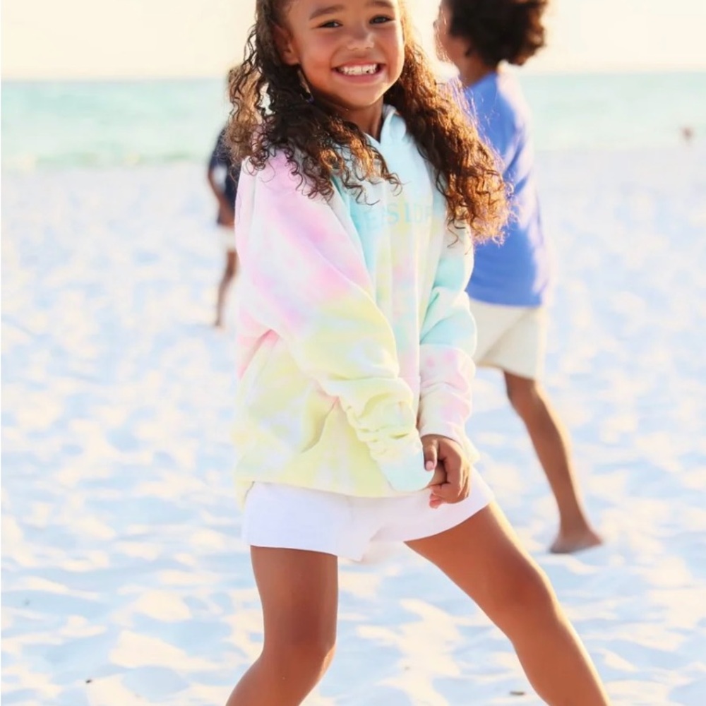 Seaside Style Pastel Tie-Dye Hoodie for Youth